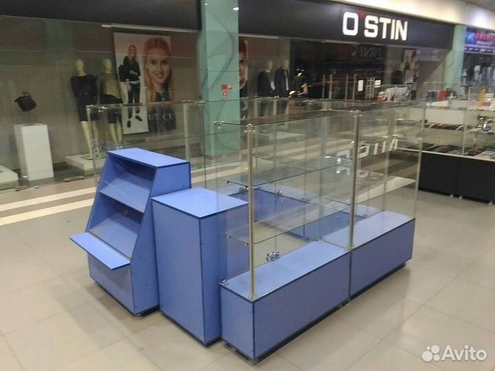 Витрины стеклянные Островок