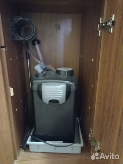 Аквариум с тумбой 250 л. бу