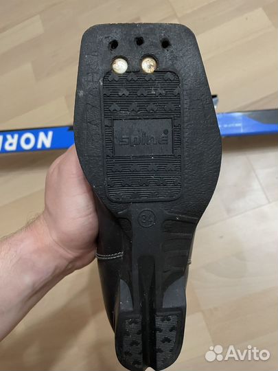 Горные лыжи и ботинки детские