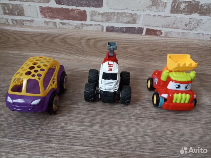 Трактор, бетономешалка и др. машинки