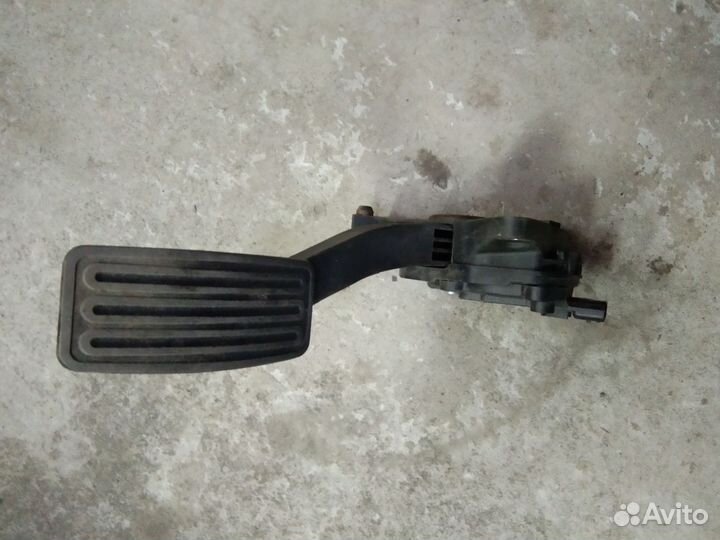 Педаль газа Ниссан Теана J32