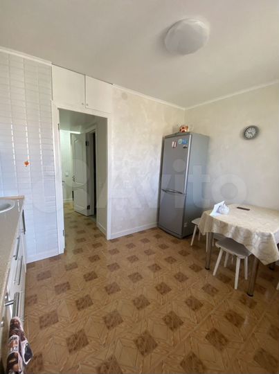 2-к. квартира, 53 м², 3/5 эт.