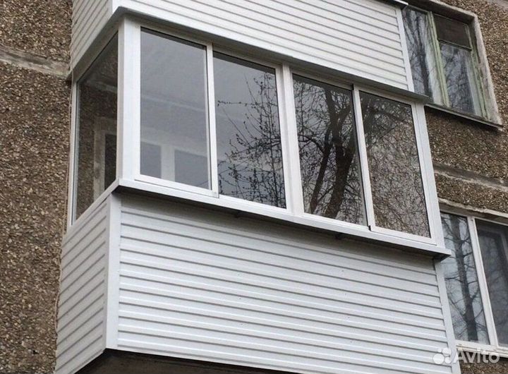 Остекление балконов и лоджий в рассрочку R1073