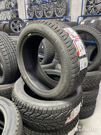 Tigar Winter 245/45 R18 100V