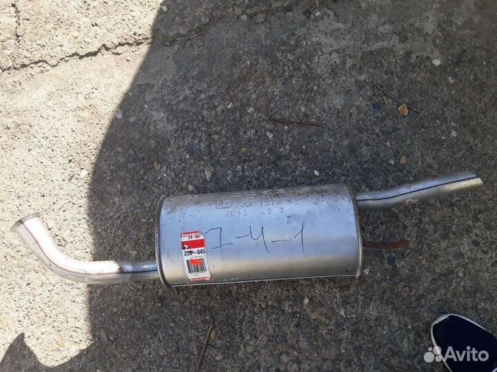 Toyota Yaris Verso или Funcargo-запчасти