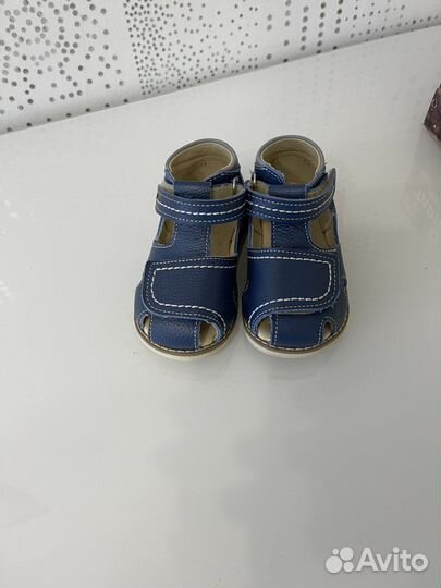 Сандали