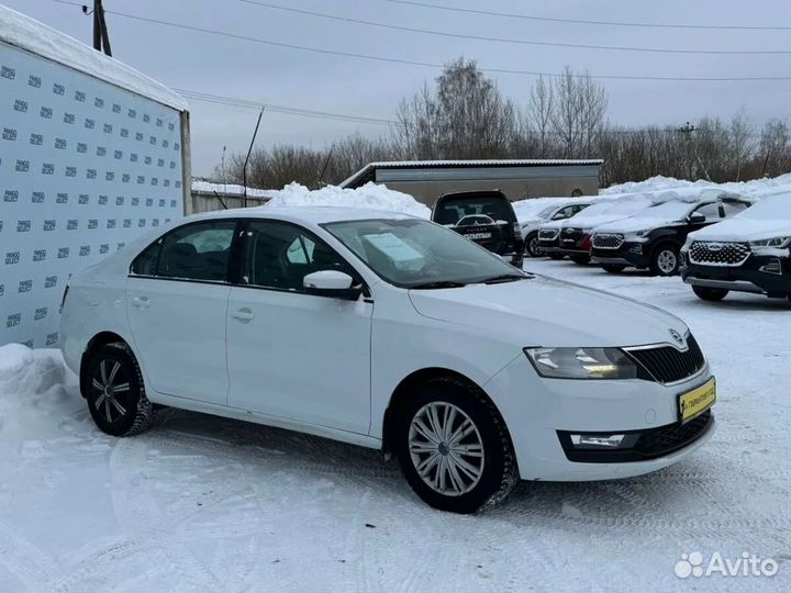 Skoda Rapid 1.6 AT, 2018, 72 300 км