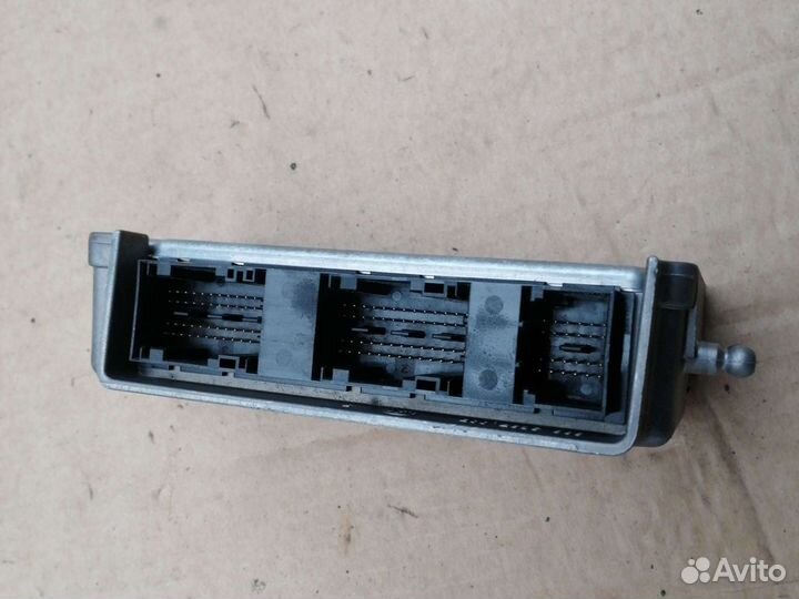 Блок управления подушками безопасности BMW 5' F10