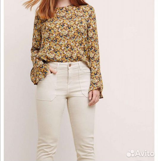 Джинсы светло-бежевые