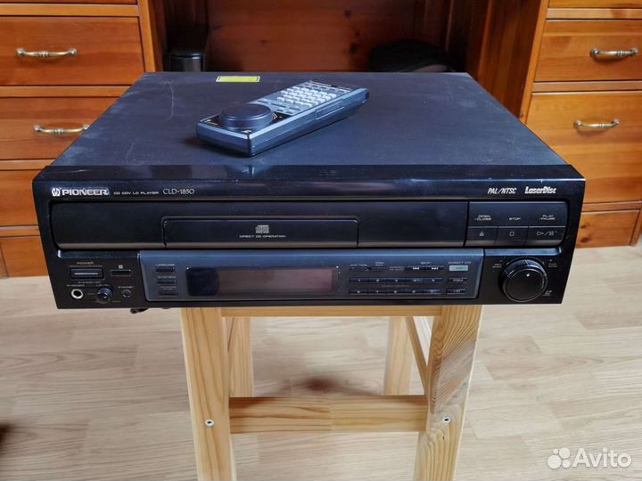 Проигрыватель лазерных дисков Pioneer CLD-1850