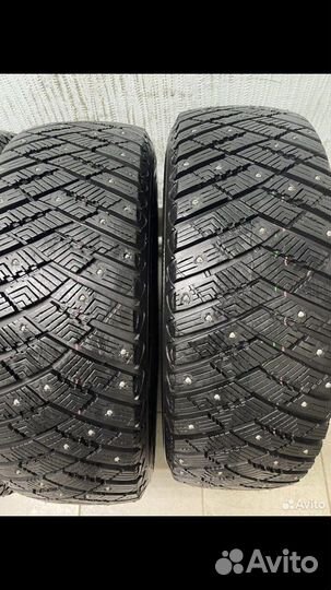 Goodyear UltraGrip Arctic 2 215/60 R17
