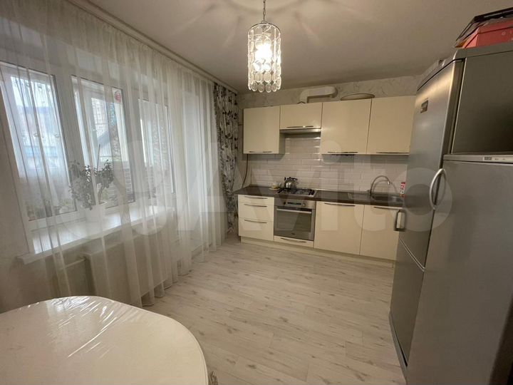 3-к. квартира, 88,8 м², 1/10 эт.