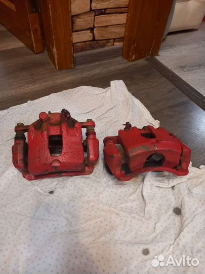 Продам оригинальные суппорта для Солярис Киа рио
