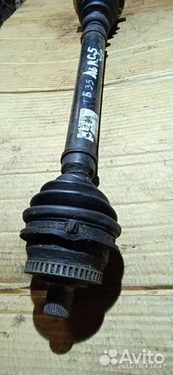 Привод передний правый Ауди а6ц5 1.8