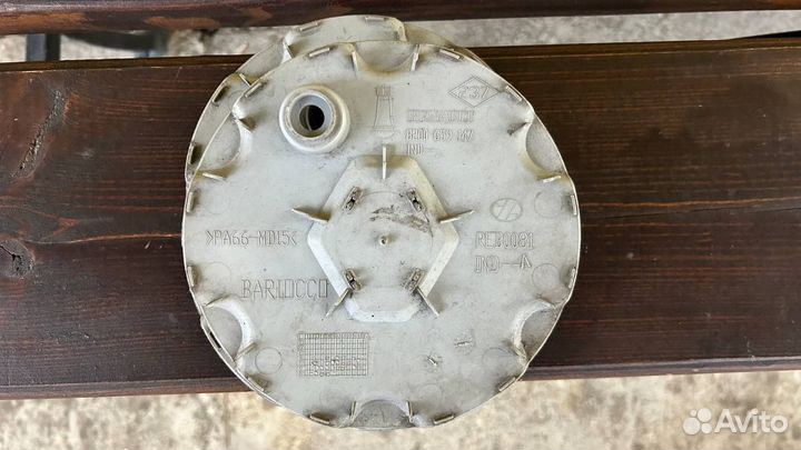 Заглушка Renault в литые диски