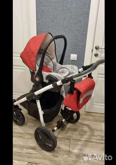 Коляска Tutis Zippy Amadeo 3в1