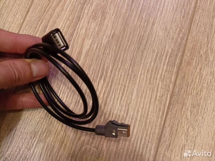 Кабели AUX и USB к магнитоле Subaru