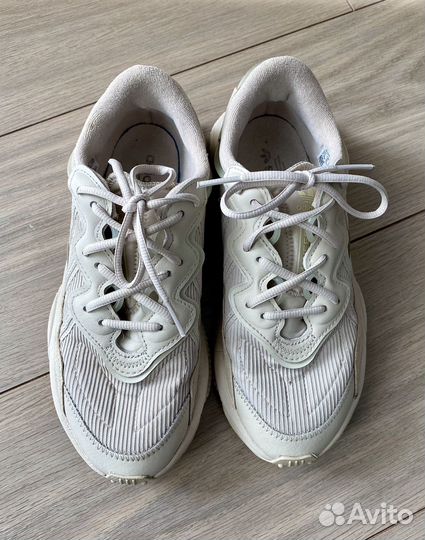 Кроссовки женские adidas ozweego 38