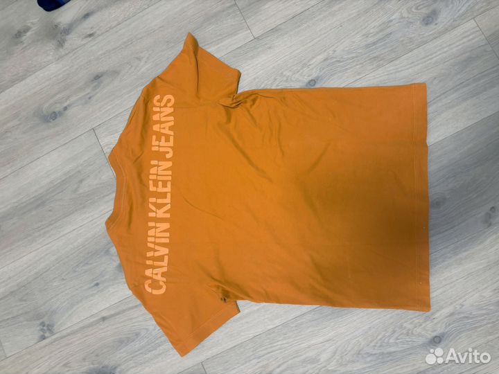 Calvin klein футболка