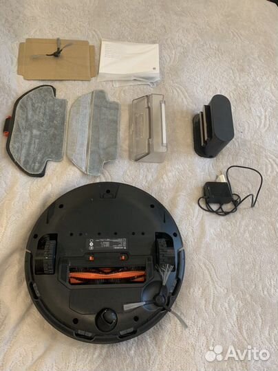 Робот пылесос моющий Mi