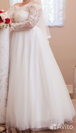 Свадебное платье