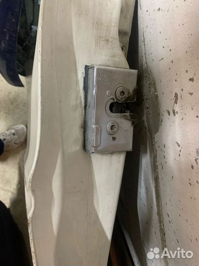 Замки дверей Audi 80 хромированые