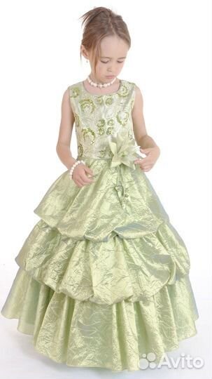 Карнавальные костюмы и нарядная одежда