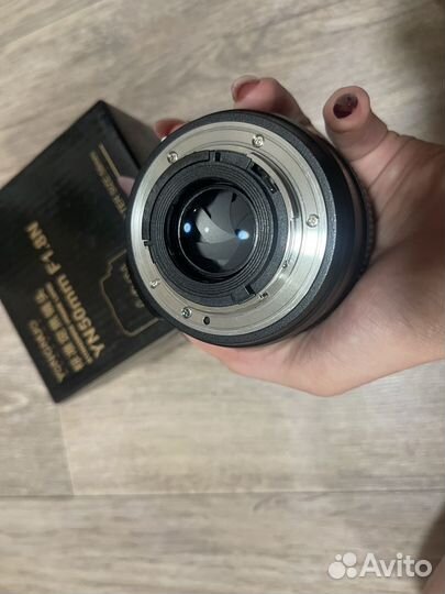Объектив yongnuo 50mm f1.8 nikon