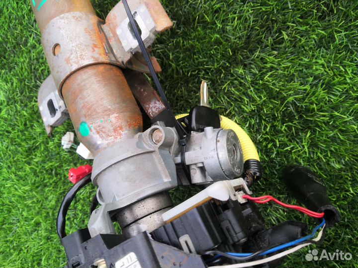 Замок зажигания Mitsubishi Colt 1997 1.3/мкпп 4G13