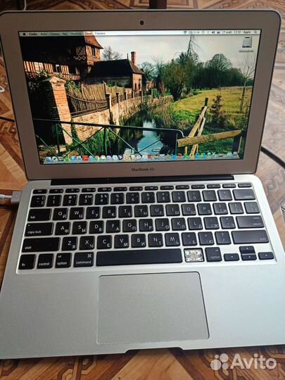 Apple macbook air 2012
