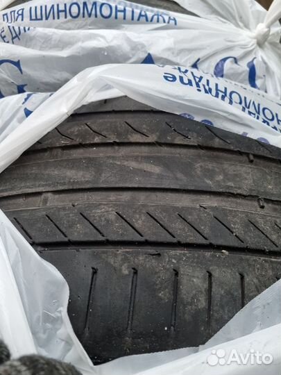 Continental ContiSportContact 5 SUV 275/45 R21 110Y