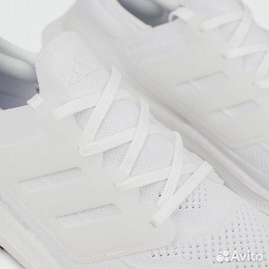 Adidas Ultraboost Light Triple White