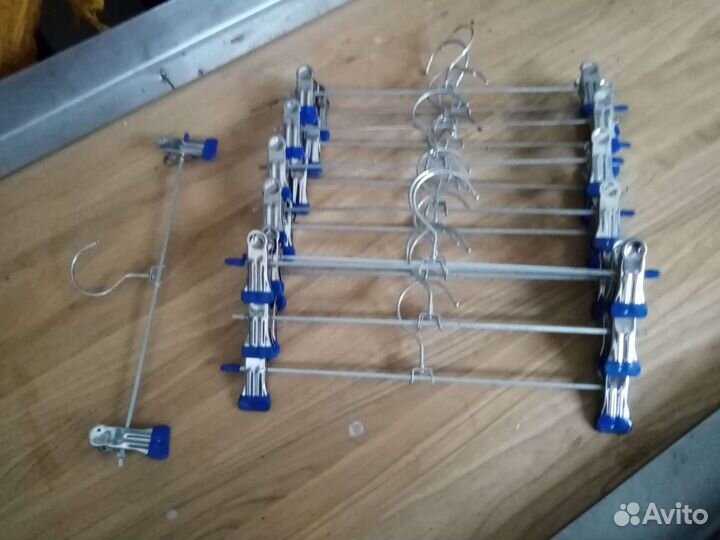 Плечики и прищепки для одежды