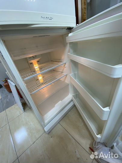 Холодильник daewoo no frost в отличном состоянии