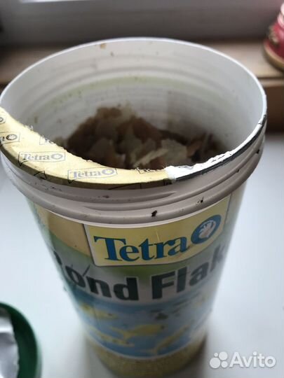 Корм для кормления прудовых рыб