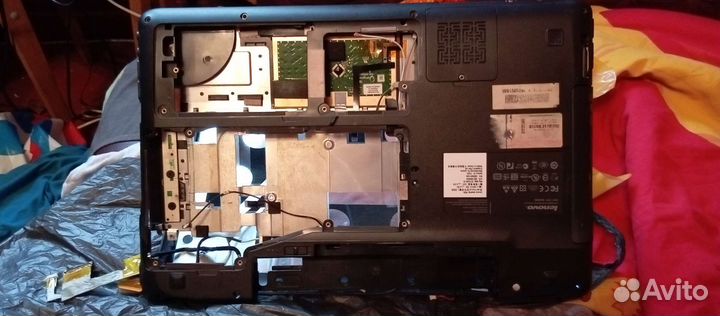 Разбор Lenovo Y560, B570E