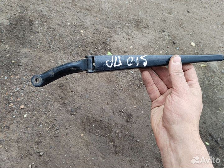 Поводок дворников Вольво S60 1 правый