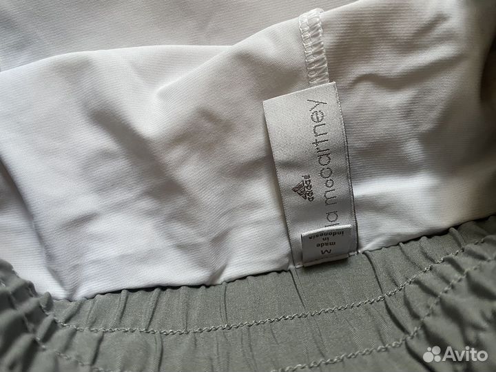 Теннисная юбка и поло adidas by St McCartney