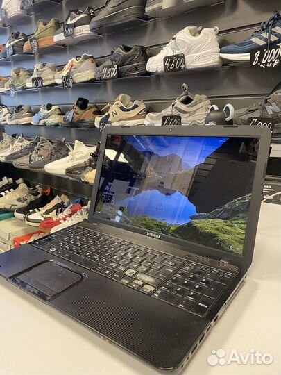 Ноутбук Toshiba i5, 4GB, 500GB