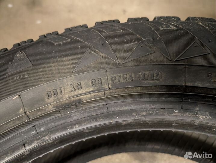 Pirelli Winter Carving Edge 235/55 R19