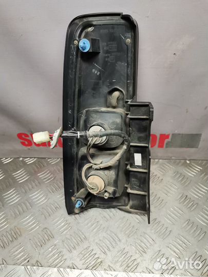 Фонарь задний правый Suzuki Jimny