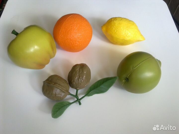Фрукты, орехи игрушечные, пластик, СССР