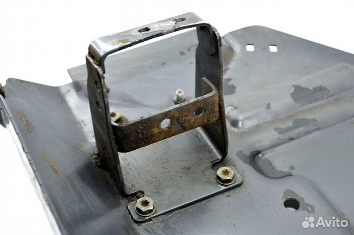 Кронштейн осушителя воздуха scania R-series (01.04