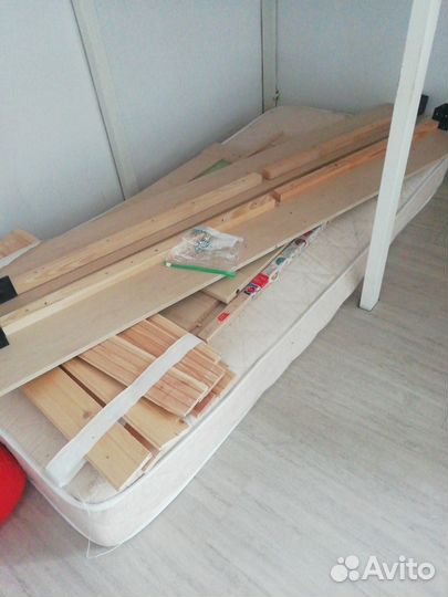Кровать детская