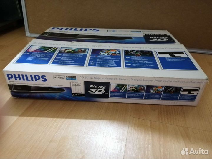 Продам 3d blu-ray-плеер philips BDP5500S/51