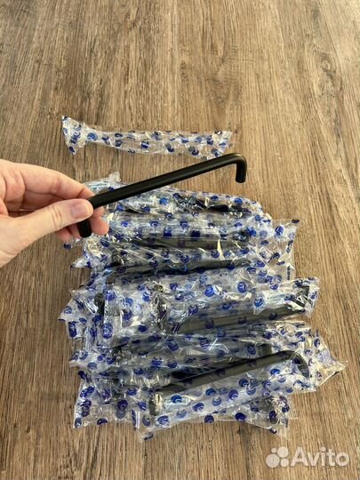 Ручка мебельная