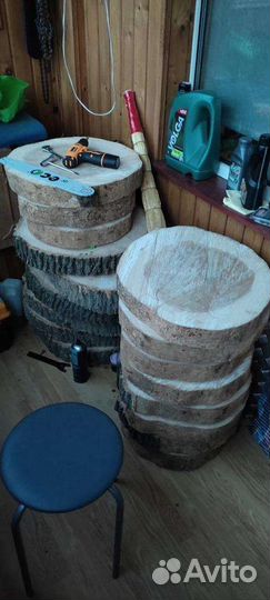 Слэб дерева и спилы