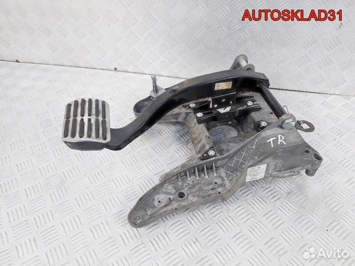 Педаль тормоза АКПП VW Touareg 7L0723142B