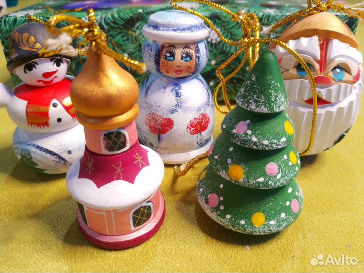 Деревянные резные ёлочные игрушки набор