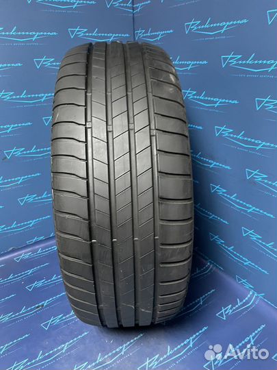 Bridgestone Turanza T005 215/55 R17 94V